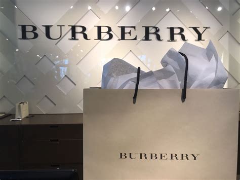 burberry factory outlet.com|Burberry outlet official website.